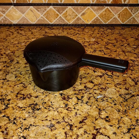 Pampered Chef Microwave Vegetable Steamer Pot with lid (NWOT) - Picture 1 of 6